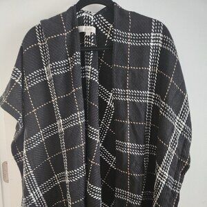 Women's LOFT Black Plaid Poncho Wrap Sz M/L